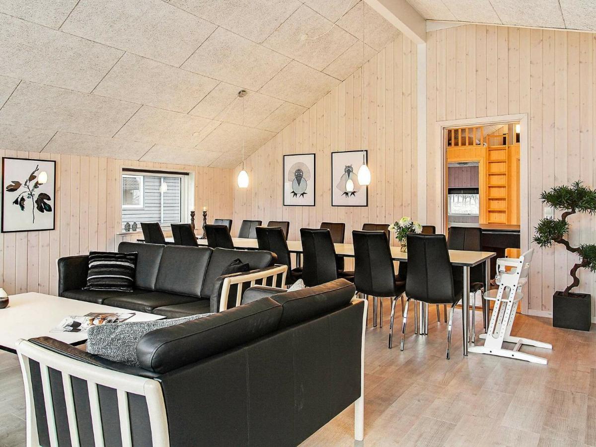12 Person Holiday Home In Hasselberg Kappeln Ngoại thất bức ảnh